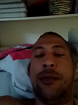 Arrombador20 online show from April 18, 8:42 pm