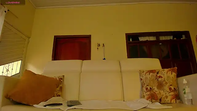 Snapshot of noah_corvelle chatting on April 1, 6:16 pm noah corvelle online show from April 1, 6:16 pm
