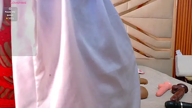 Snapshot of missfoster chatting on February 8, 12:19 pm missfoster online show from February 8, 12:19 pm