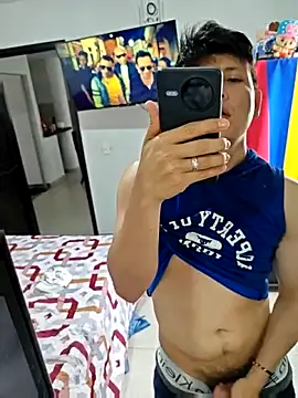 Snapshot of Dirty-Guy-Naugthy chatting on November 11, 8:42 pm Dirty-Guy-Naugthy online show from November 11, 8:42 pm