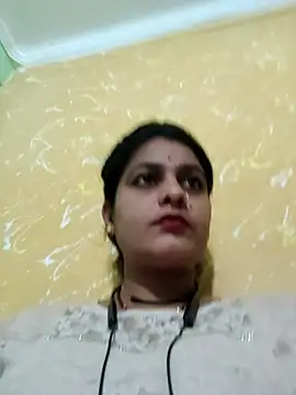 Snapshot of Cuty_anjali chatting on November 6, 4:08 pm Cuty anjali online show from November 6, 4:08 pm