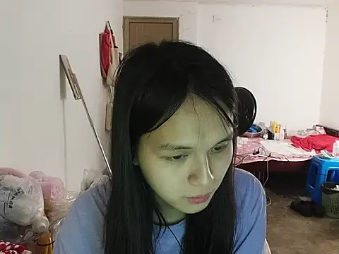 RebelAura online show from May 9, 6:35 pm