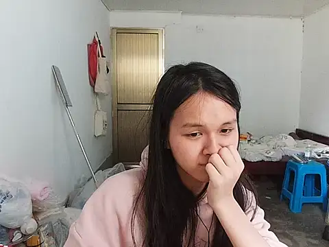 RebelAura online show from May 15, 2:40 am