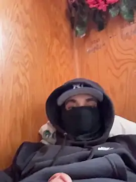 caramello-48888 online show from April 11, 5:28 pm