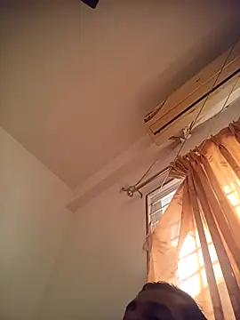 Snapshot of RubyEntity chatting on November 7, 4:45 am RubyEntity online show from November 7, 4:45 am