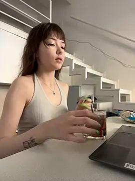 Lissssssa online show from March 22, 12:30 pm