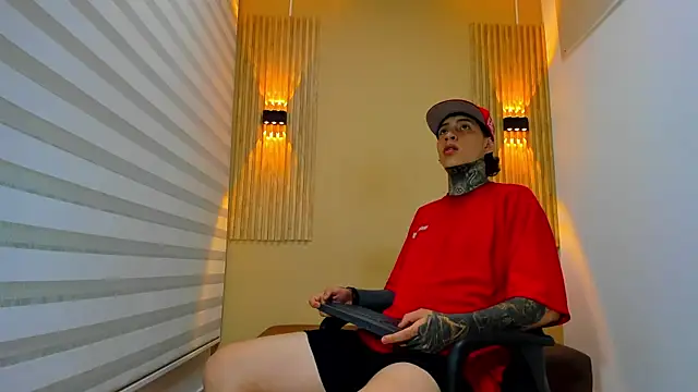 Snapshot of DANTE_ARMSTRONG chatting on November 10, 3:49 am DANTE ARMSTRONG online show from November 10, 3:49 am