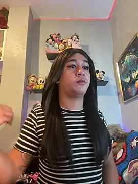 Snapshot of desirable_miya chatting on February 21, 1:28 am desirable miya online show from February 21, 1:28 am