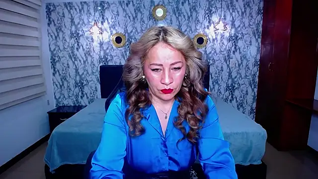 BeatrizSchmidt online show from December 17, 11:05 am