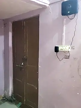 Snapshot of Thaper_Meera2 chatting on March 13, 5:19 pm Thaper Meera2 online show from March 13, 5:19 pm