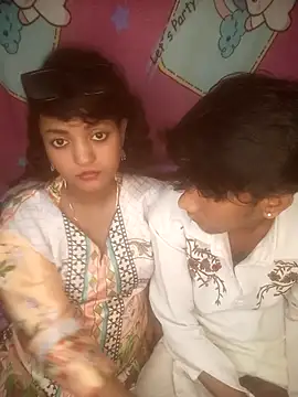 Freakingromance online show from February 5, 7:51 pm