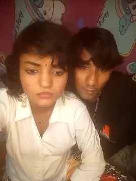 Freakingromance online show from February 13, 7:32 pm