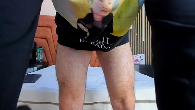 Snapshot of HARRY_FLYNN chatting on November 14, 12:26 pm HARRY FLYNN online show from November 14, 12:26 pm