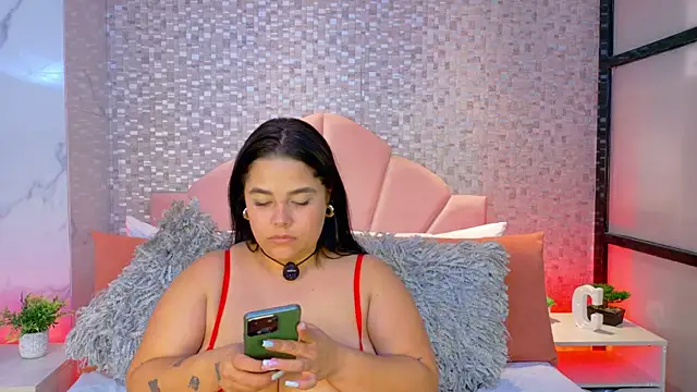 Snapshot of CameronJonnes chatting on June 10, 7:57 pm CameronJonnes online show from June 10, 7:57 pm