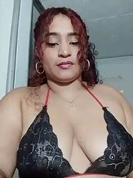 alana-silva online show from May 24, 2:38 am