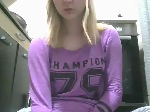 dirty sasha00 online show from December 15, 3:44 am