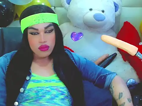 NharaBigCock online show from February 11, 6:35 pm