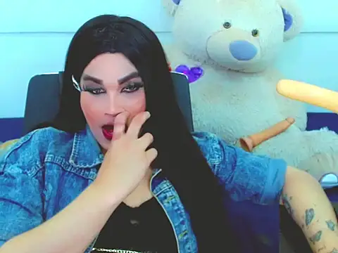 NharaBigCock online show from March 22, 7:17 pm