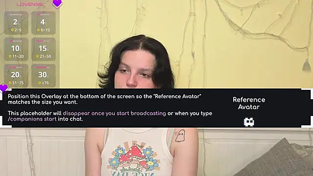 LatinaHuguenin online show from December 16, 7:02 am