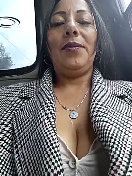 misshot 02 online show from March 4, 7:20 pm