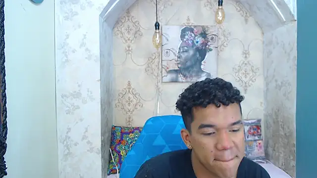 Snapshot of Anders_Millan chatting on November 5, 6:08 pm Anders Millan online show from November 5, 6:08 pm