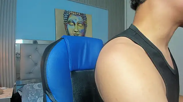 Liams18 online show from November 26, 2:12 am