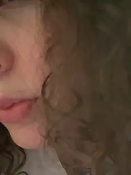 Snapshot of antonellastonne chatting on November 9, 8:51 pm antonellastonne online show from November 9, 8:51 pm