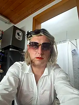 AgnesCross39 online show from March 7, 8:06 pm