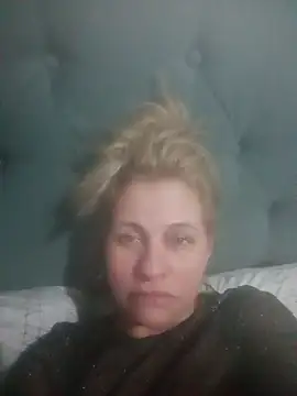 Snapshot of Eugenia08 chatting on November 4, 11:26 pm Eugenia08 online show from November 4, 11:26 pm