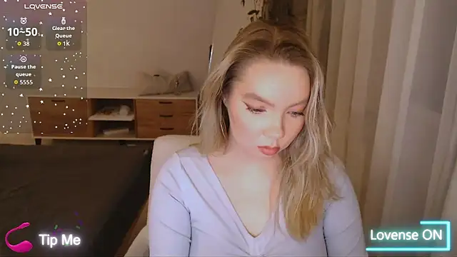 PolinaXXXXJones online show from February 9, 6:34 pm