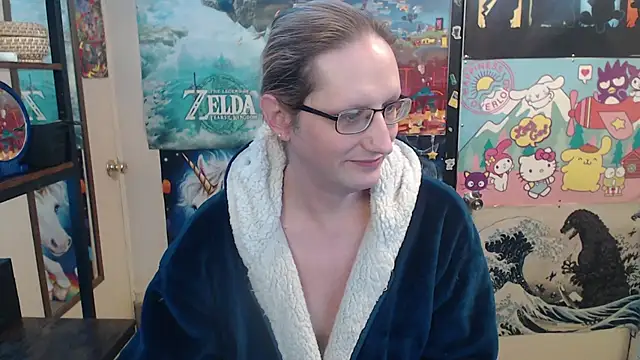 Savanah Banana  online show from March 12, 10:10 am