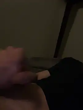 Snapshot of TeenNPlay chatting on March 22, 12:47 am TeenNPlay online show from March 22, 12:47 am