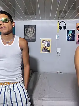 Mike and Rayan online show from March 31, 10:21 pm