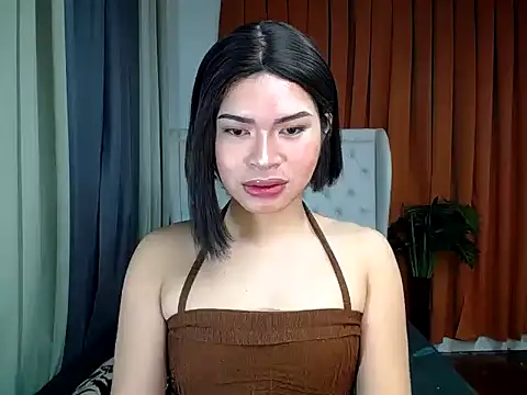 Snapshot of furry_puss chatting on April 20, 9:16 pm furry puss online show from April 20, 9:16 pm