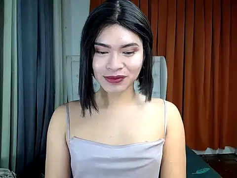Snapshot of furry_puss chatting on May 4, 11:23 pm furry puss online show from May 4, 11:23 pm