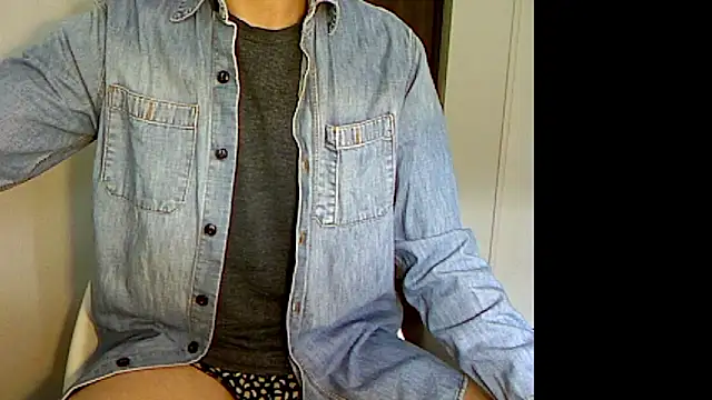 Taro070 online show from November 10, 1:26 am