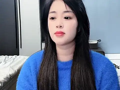 Snapshot of Lucky--Lucy chatting on November 15, 2:46 pm Lucky--Lucy online show from November 15, 2:46 pm