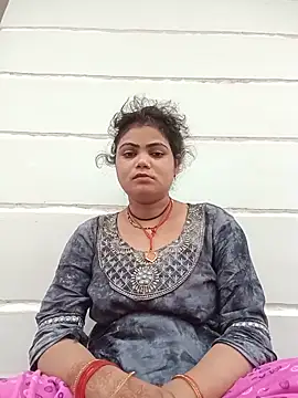 Riya lovely0143 online show from June 23, 12:08 am