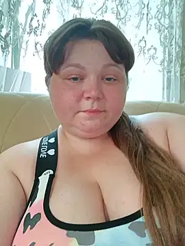 Stella a online show from June 30, 5:14 pm