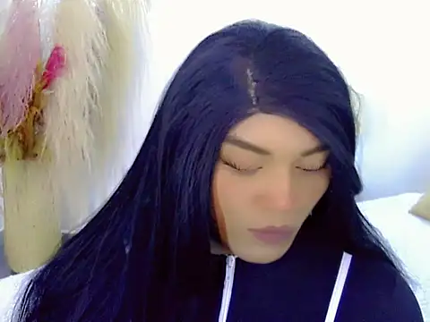 sebastian cruz  online show from January 17, 7:06 pm