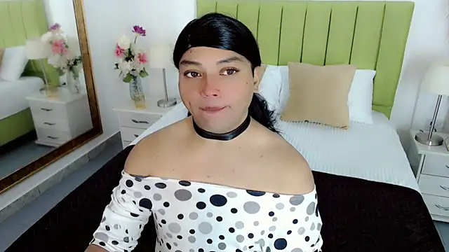 sebastian cruz  online show from March 28, 7:02 pm