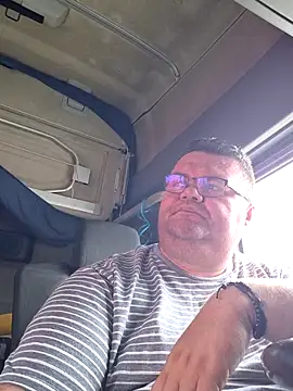 Snapshot of Grase44 chatting on July 7, 11:25 am Grase44 online show from July 7, 11:25 am