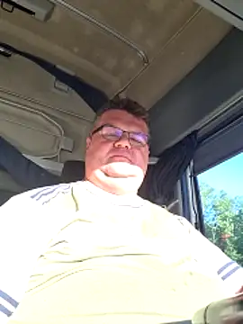 Snapshot of Grase44 chatting on July 12, 5:42 am Grase44 online show from July 12, 5:42 am