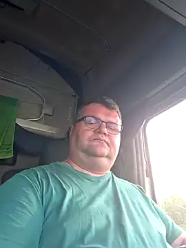 Snapshot of Grase44 chatting on July 15, 5:34 am Grase44 online show from July 15, 5:34 am