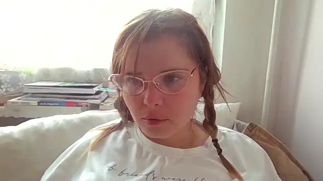 HornyElena online show from December 16, 11:48 am