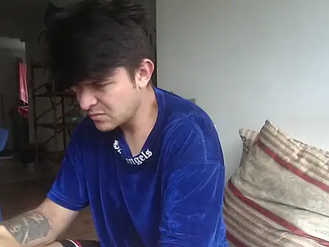 Snapshot of Nick_juniorrx chatting on November 6, 3:02 pm Nick juniorrx online show from November 6, 3:02 pm