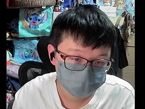 Snapshot of kk05483 chatting on November 18, 4:22 pm kk05483 online show from November 18, 4:22 pm
