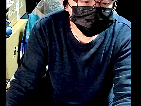 Snapshot of kk05483 chatting on February 9, 6:01 pm kk05483 online show from February 9, 6:01 pm