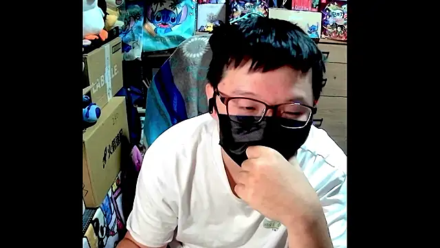 Snapshot of kk05483 chatting on February 22, 8:24 am kk05483 online show from February 22, 8:24 am