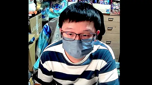 Snapshot of kk05483 chatting on February 27, 7:14 pm kk05483 online show from February 27, 7:14 pm